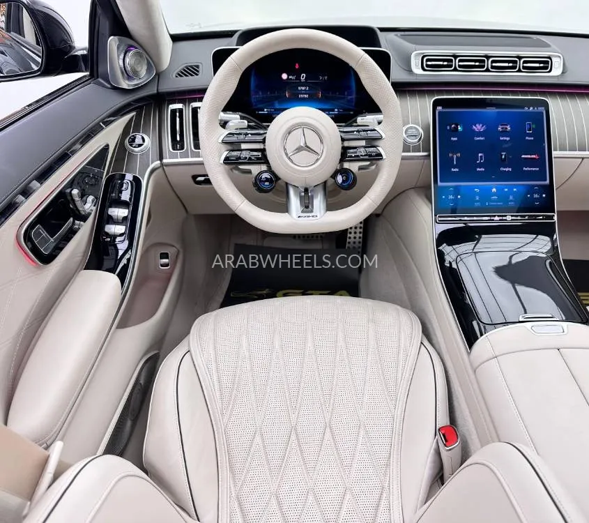 Mercedes Benz CLS Class 2024 for Sale in Dubai Image-9