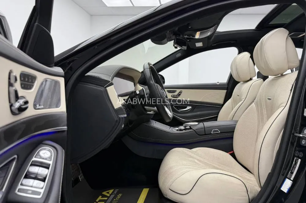 Mercedes Benz CLS Class 2018 for Sale in Dubai Image-13