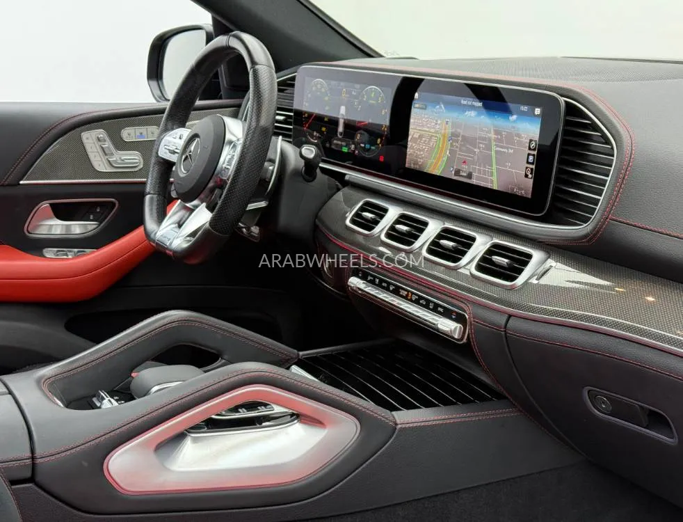 مرسيدس بنز GLE Class 2022 for Sale in دبي Image-12