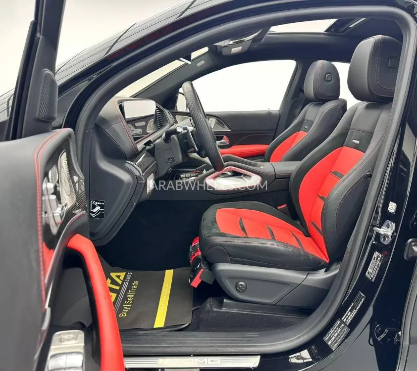 مرسيدس بنز GLE Class 2024 for Sale in دبي Image-16