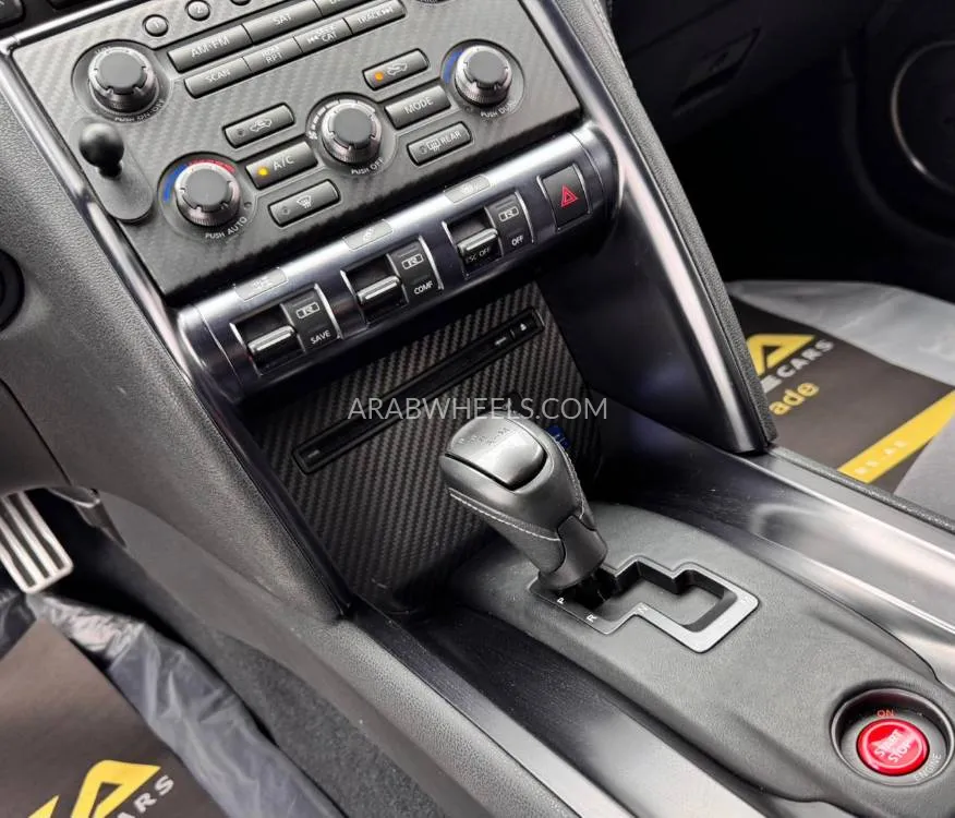 Nissan GT-R 2014 for Sale in Dubai Image-7