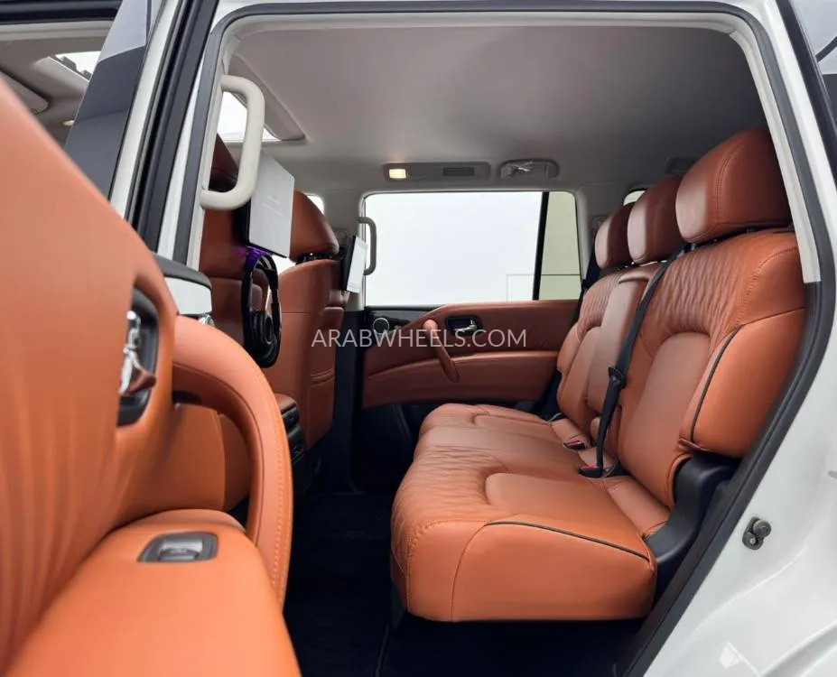 Nissan Patrol 2023 for Sale in Dubai Image-13
