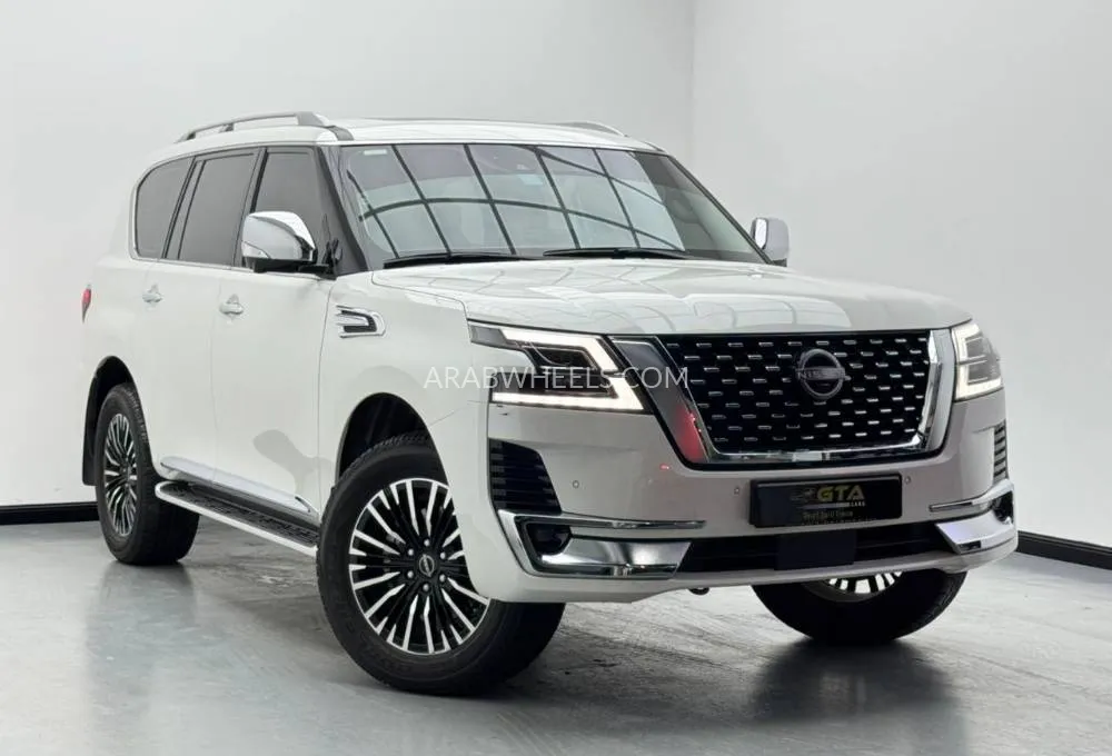 Nissan Patrol 2023 for Sale in Dubai Image-19