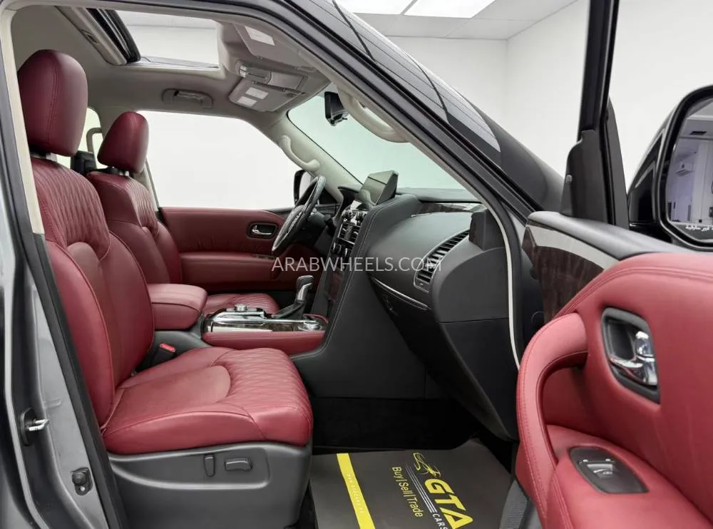 Nissan Patrol 2024 for Sale in Dubai Image-9