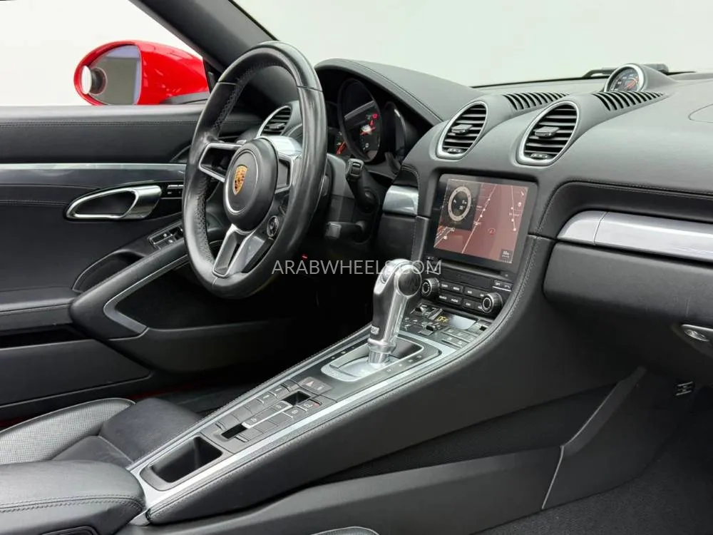 Porsche 718 2017 for Sale in Dubai Image-11