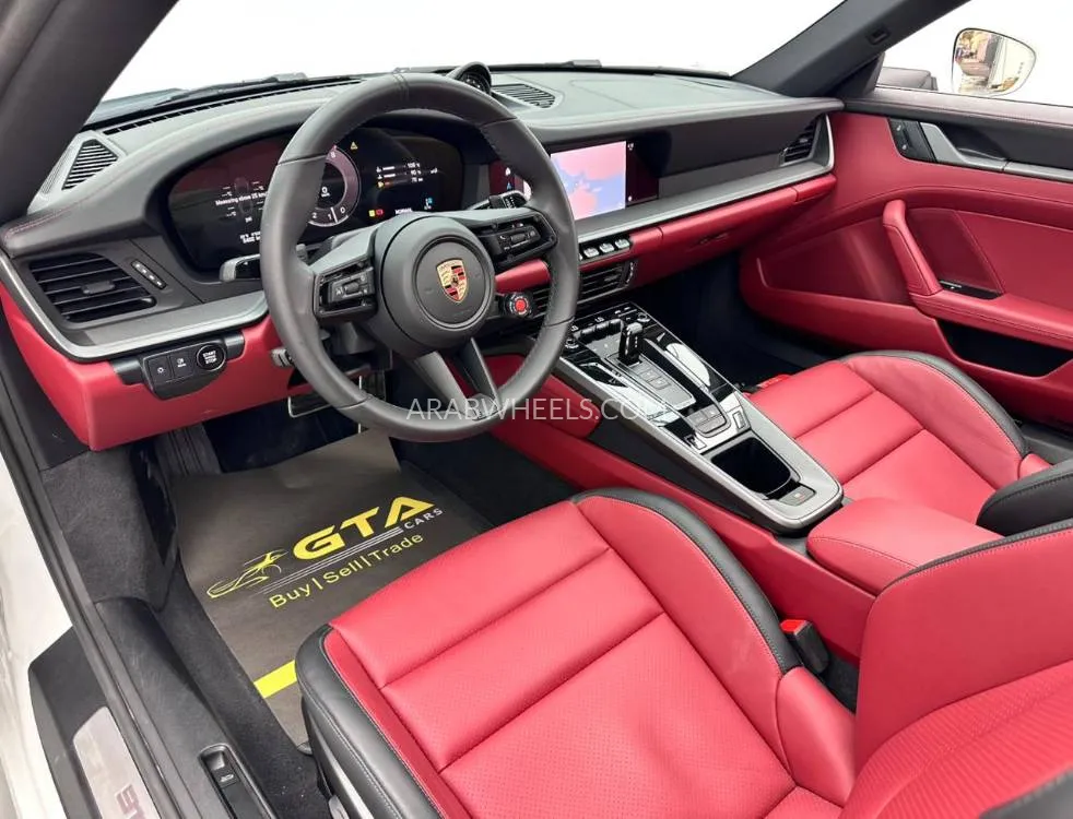 بورشه 911 2025 for Sale in دبي Image-9