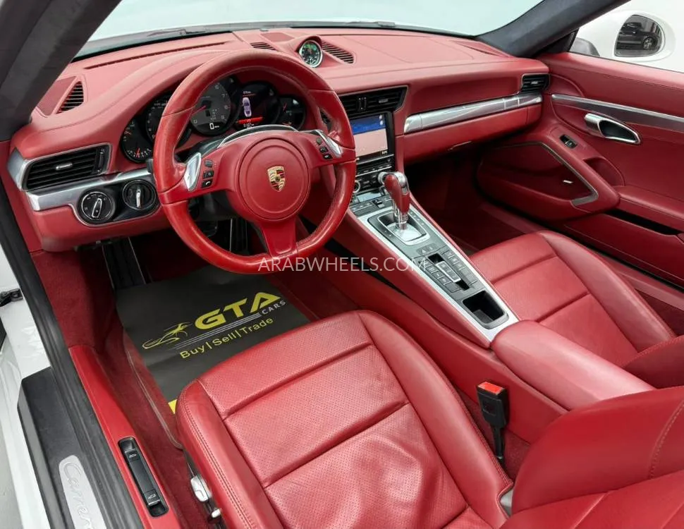 بورشه 911 2014 for Sale in دبي Image-9