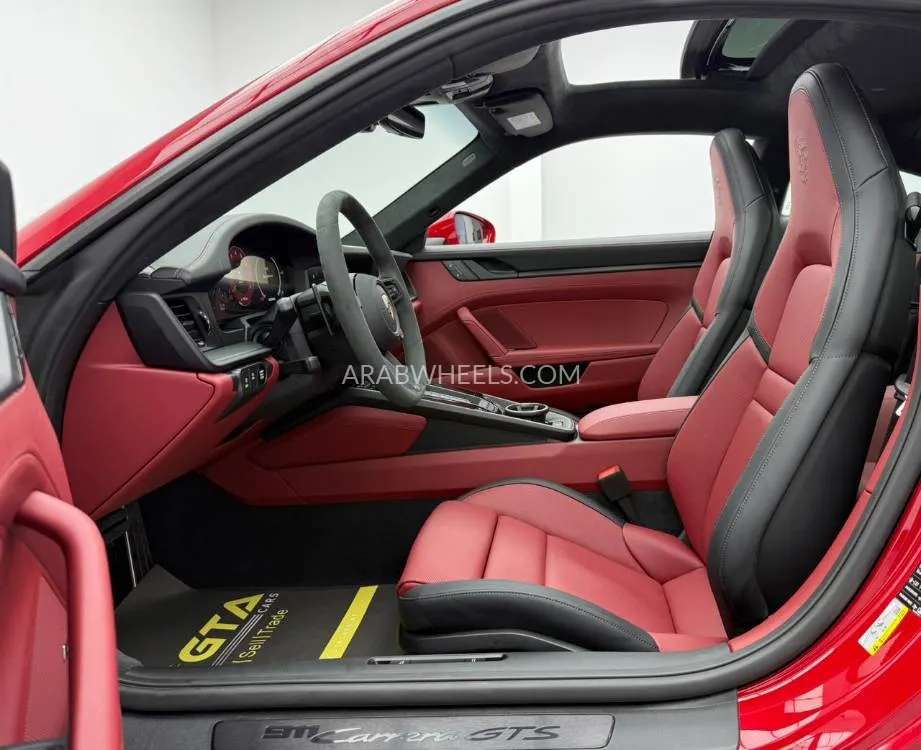 بورشه 911 2026 for Sale in دبي Image-8