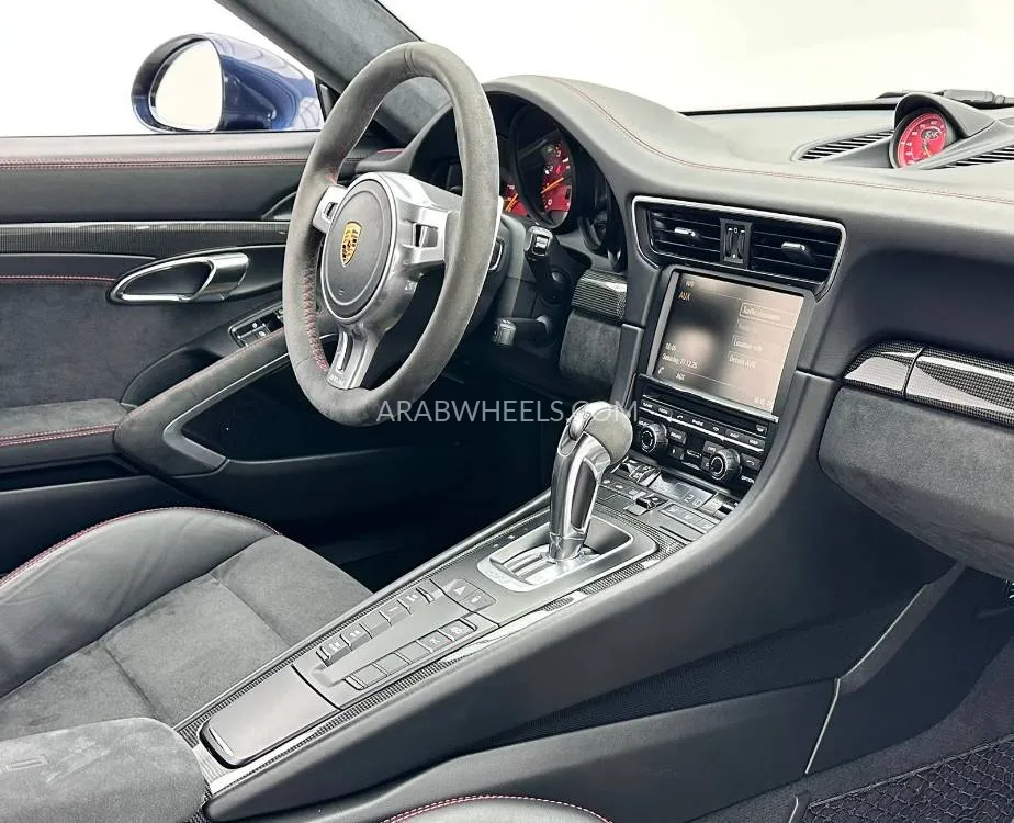Porsche 911 2016 for Sale in Dubai Image-10