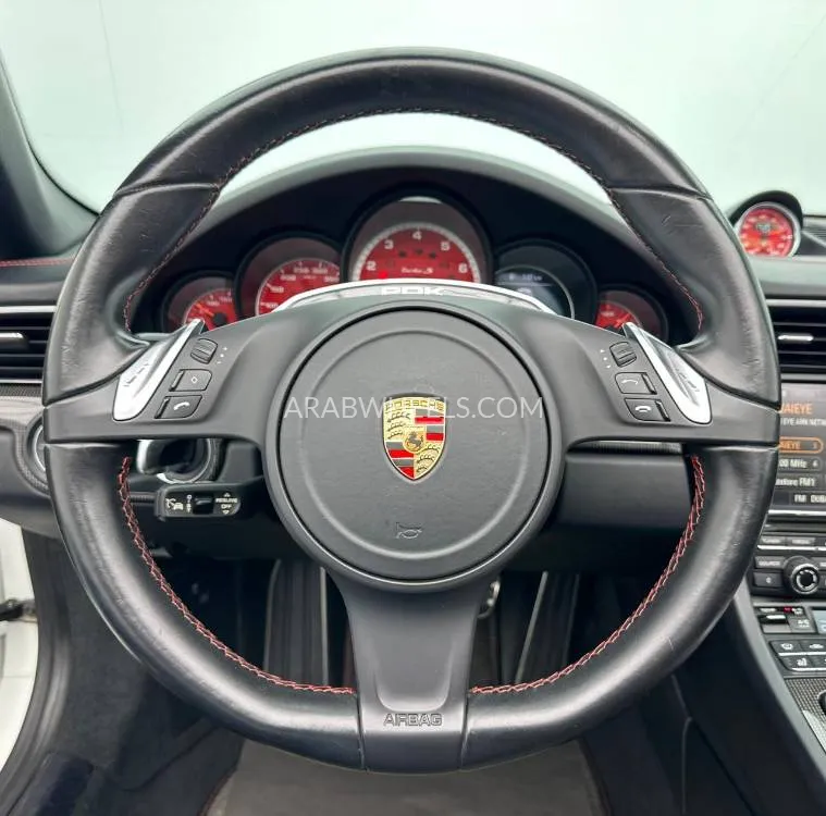 Porsche 911 2015 for Sale in Dubai Image-9