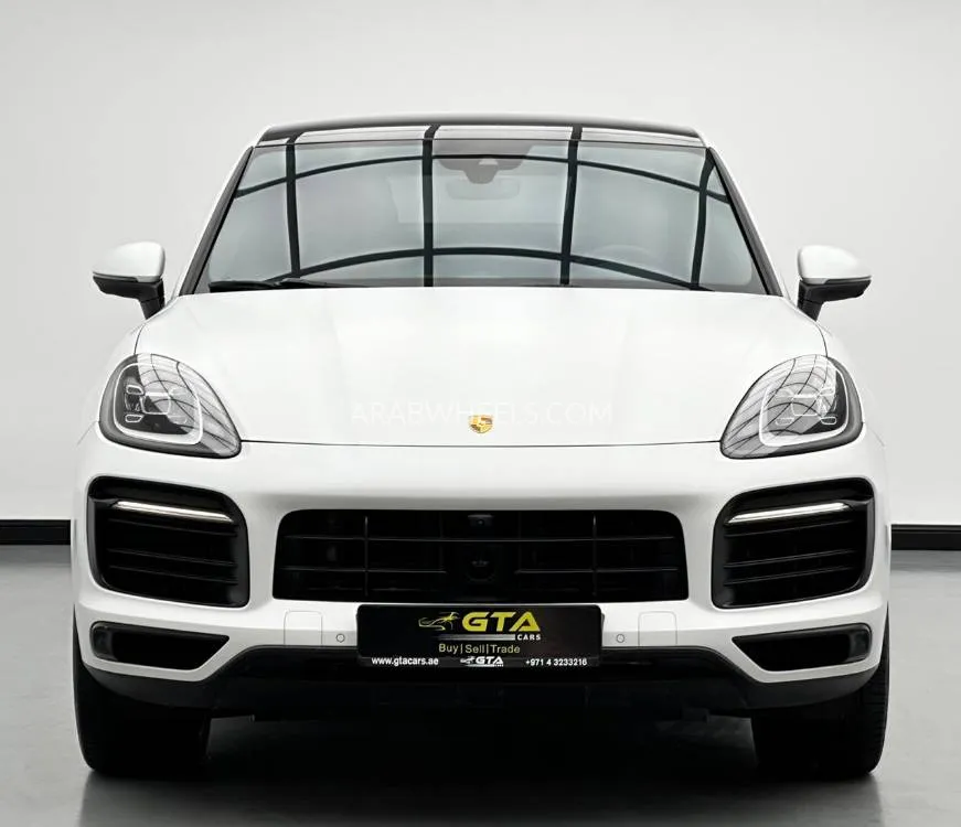 Porsche Cayenne 2023 for Sale in Dubai Image-2