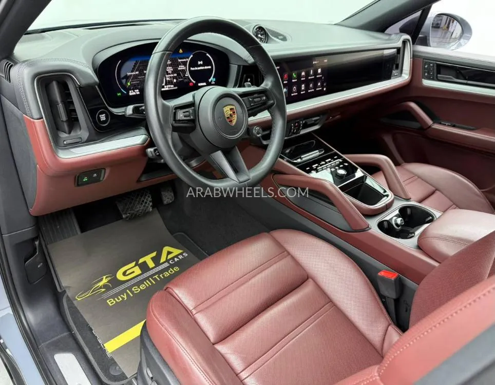 Porsche Cayenne 2024 for Sale in Dubai Image-10