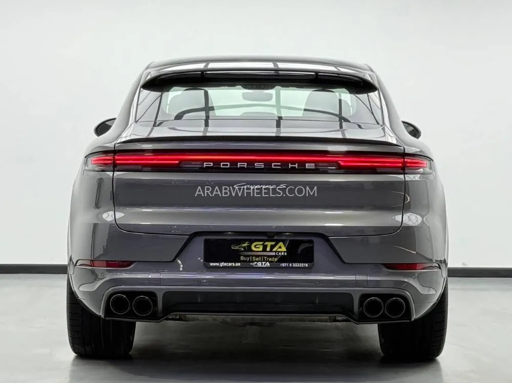 Porsche Cayenne 2024 for Sale in Dubai Image-5