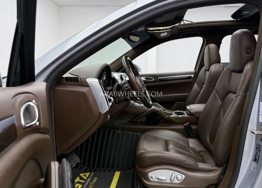 بورشه كايين 2017 for Sale in دبي Image-15