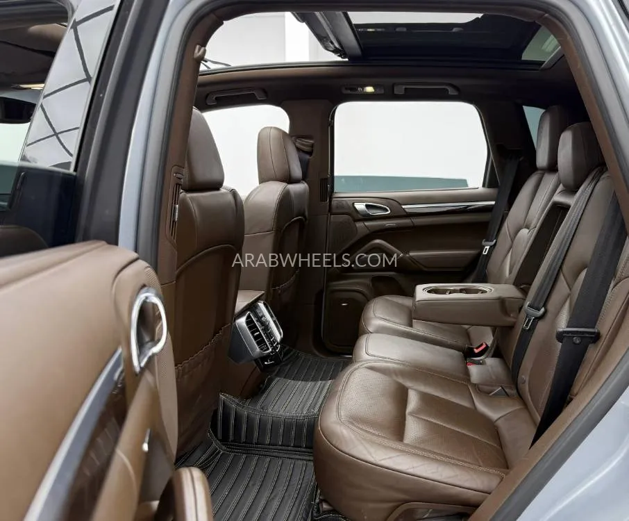 بورشه كايين 2017 for Sale in دبي Image-18