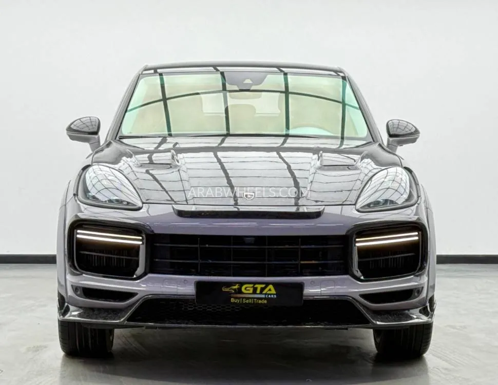Porsche Cayenne 2020 for Sale in Dubai Image-2