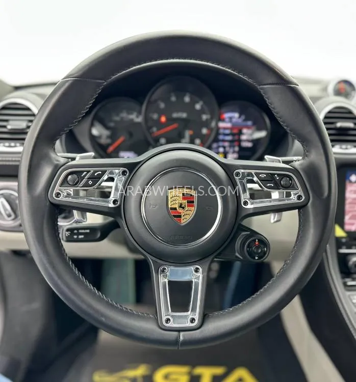 Porsche Cayman 2022 for Sale in Dubai Image-8