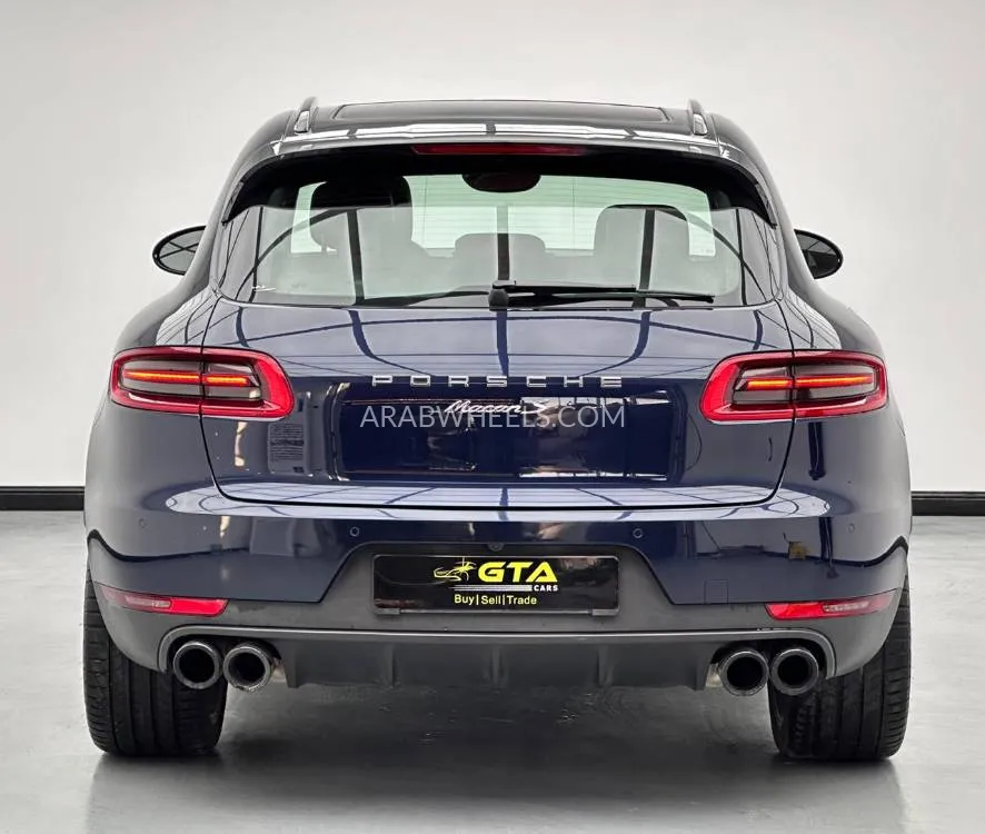 Porsche Macan 2018 for Sale in Dubai Image-5