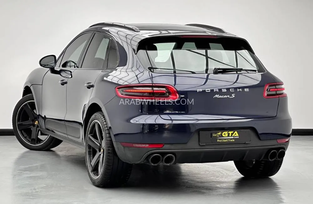 Porsche Macan 2018 for Sale in Dubai Image-6