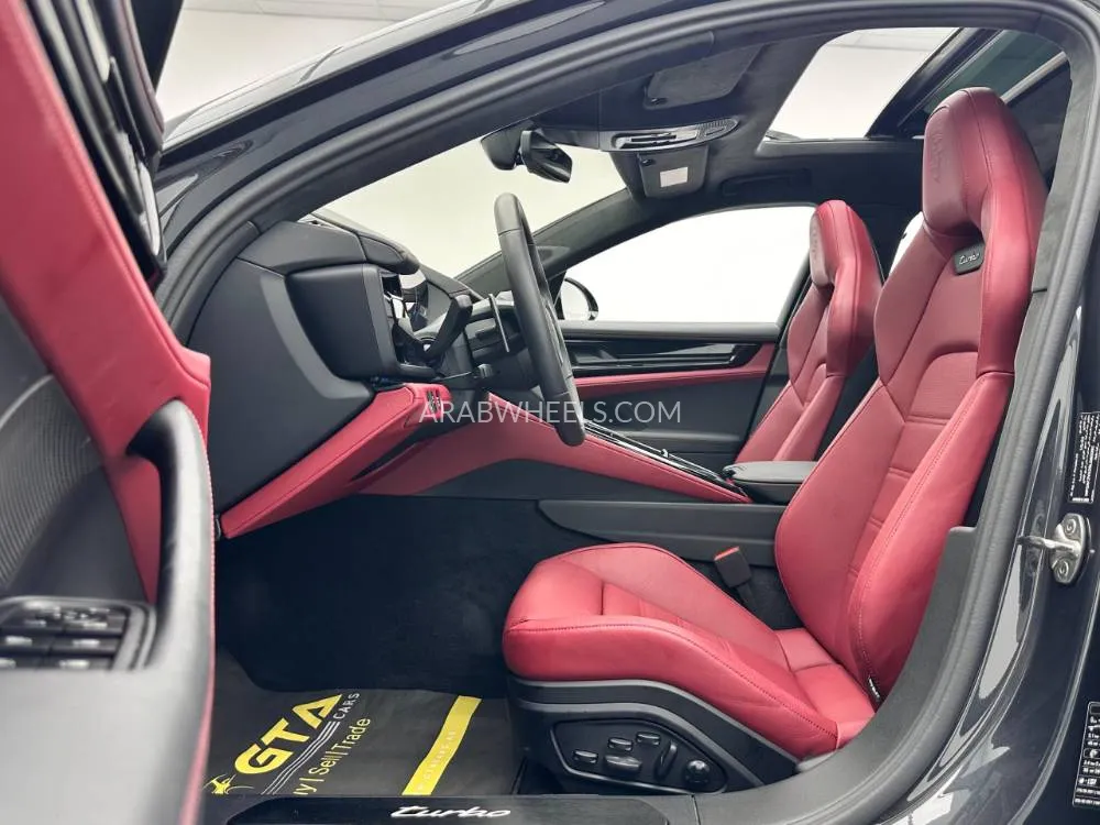 Porsche Panamera 2025 for Sale in Dubai Image-15