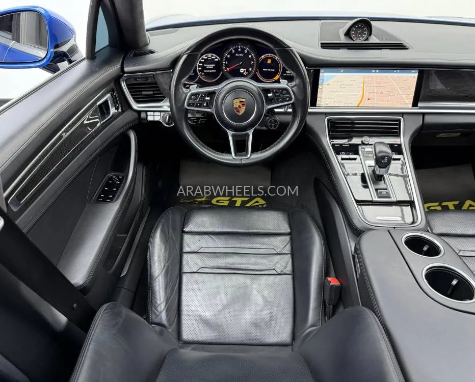 Porsche Panamera 2017 for Sale in Dubai Image-8