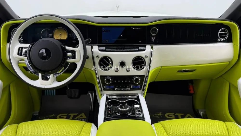 Rolls Royce Cullinan 2025 for Sale in Dubai Image-13