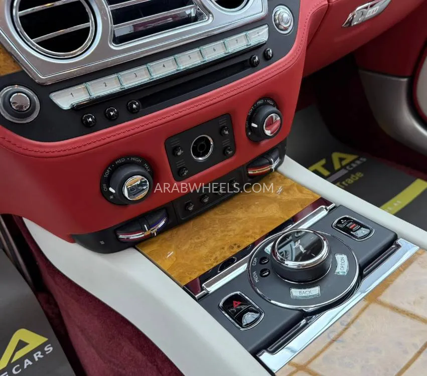 رولز رويس رايث 2019 for Sale in دبي Image-16