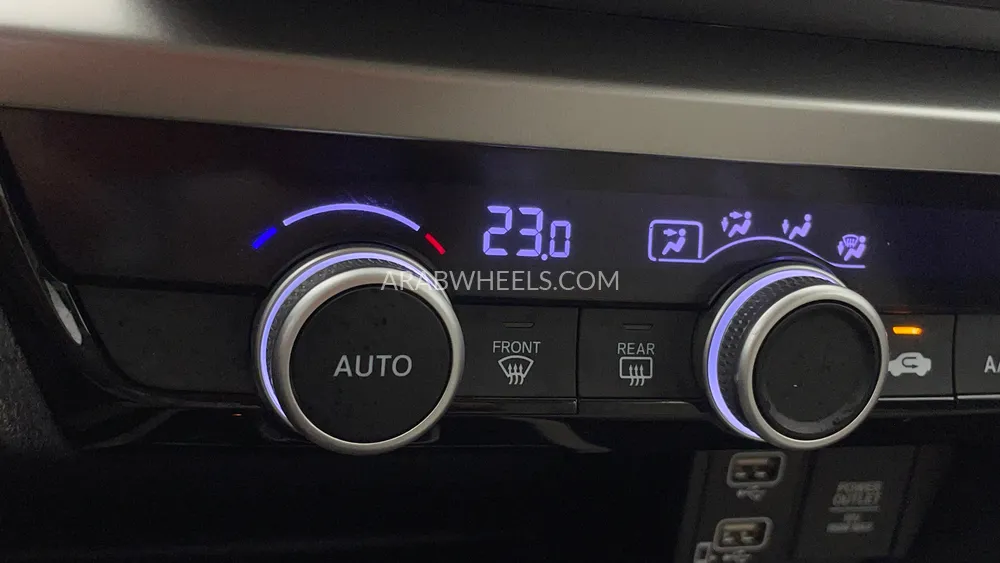 Honda City 2023 for Sale in Dubai Image-38