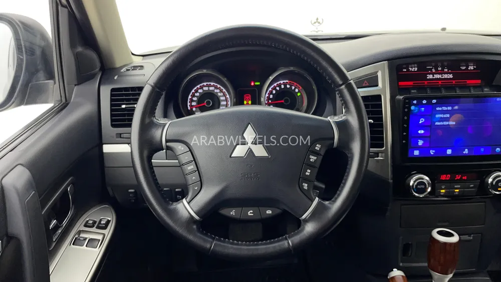 Mitsubishi Pajero 2017 for Sale in Dubai Image-17