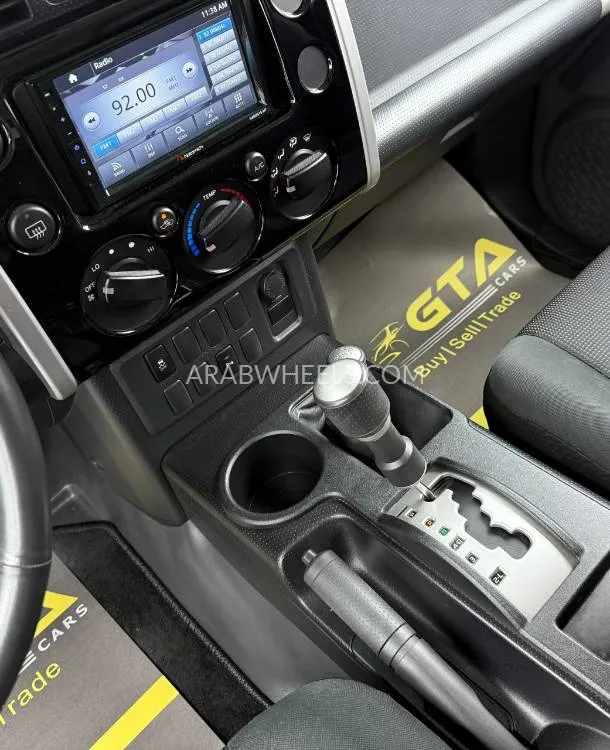 Toyota FJ Cruiser 2018 for Sale in Dubai Image-14