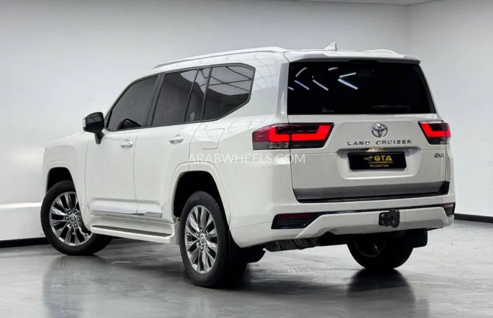 Toyota Land Cruiser 2022 for Sale in Dubai Image-4