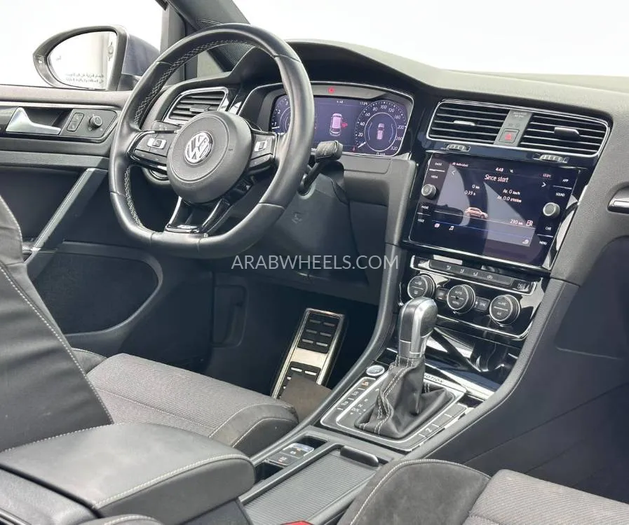  فولكس واجن R جولف  2019 for Sale in دبي Image-11