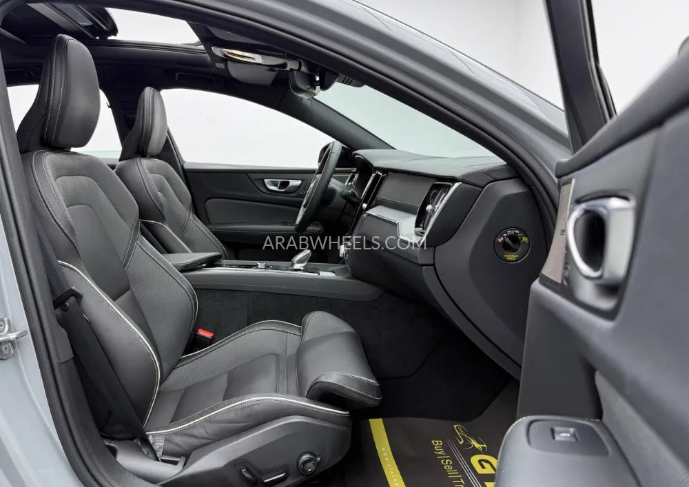 Volvo S60 2024 for Sale in Dubai Image-14