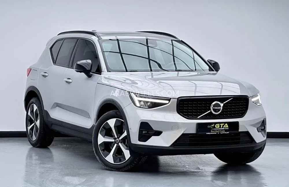 Volvo XC40 2023 for Sale in Dubai Image-19