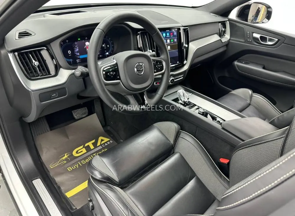 فولفو إكس سي 60 2023 for Sale in دبي Image-18