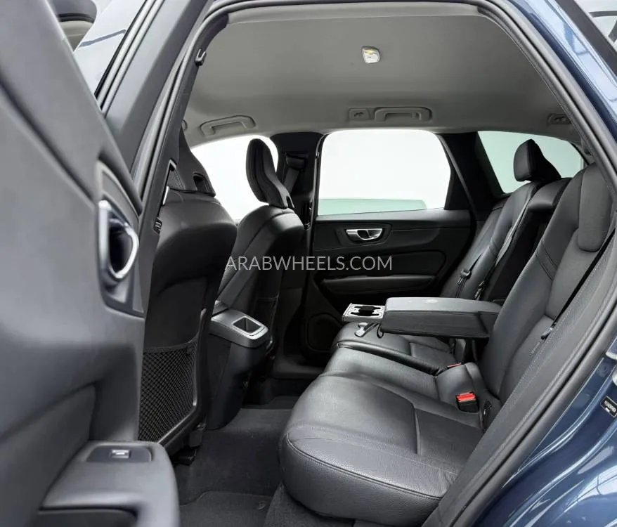 فولفو إكس سي 60 2024 for Sale in دبي Image-18