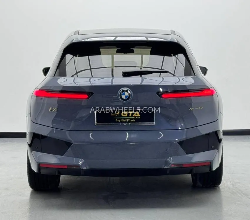 بي إم دبليو iX 2023 for Sale in دبي Image-5