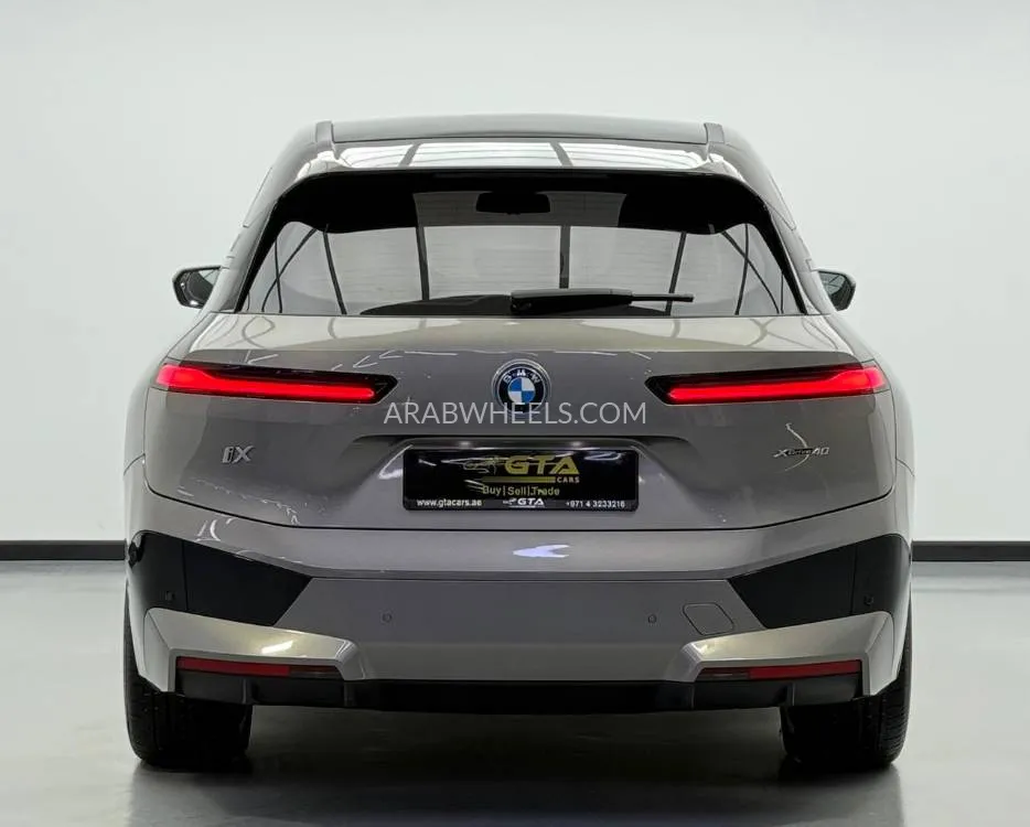 بي إم دبليو iX 2023 for Sale in دبي Image-5