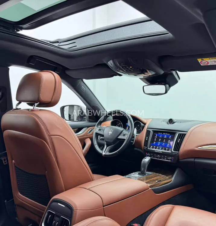 مازيراتي ليفانتي 2019 for Sale in دبي Image-13