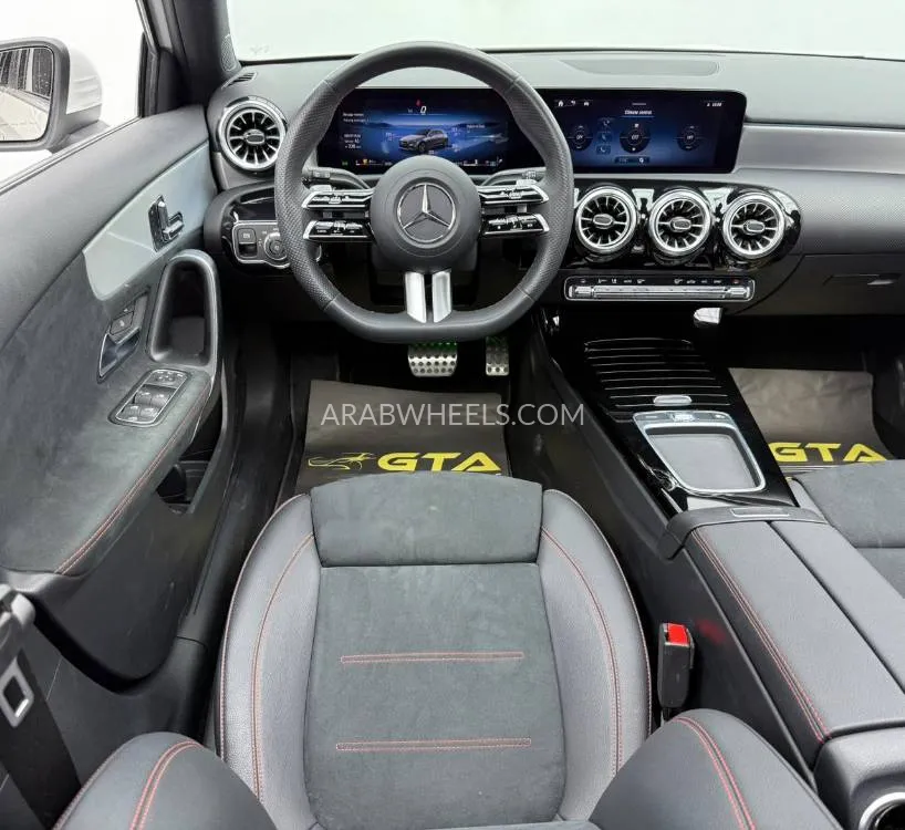مرسيدس بنز كلاس A 2024 for Sale in دبي Image-8