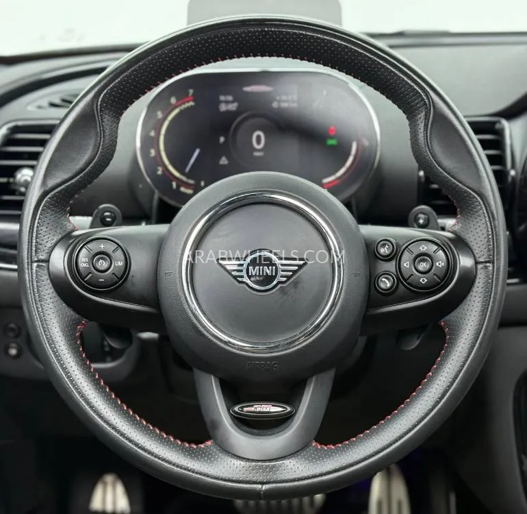 Mini Clubman 2022 for Sale in Dubai Image-9