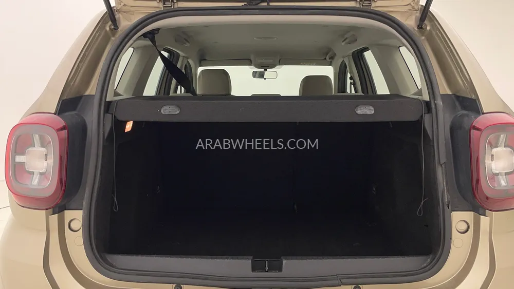 Renault Duster 2020 for Sale in Dubai Image-23