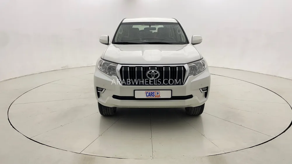 Toyota Land Cruiser Prado 2023 for Sale in Dubai Image-8
