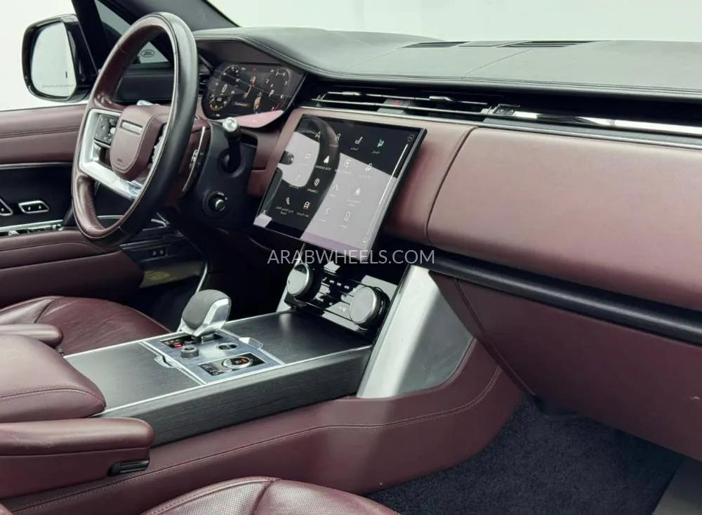 Land Rover Range Rover 2022 for Sale in Dubai Image-12