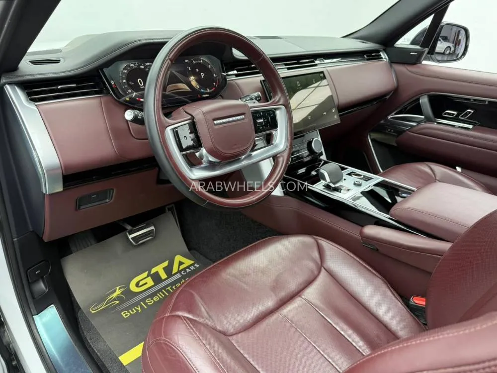 Land Rover Range Rover 2023 for Sale in Dubai Image-11