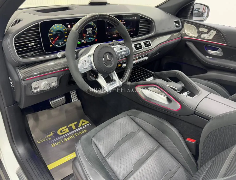 Mercedes Benz GLE Class 2021 for Sale in Dubai Image-5