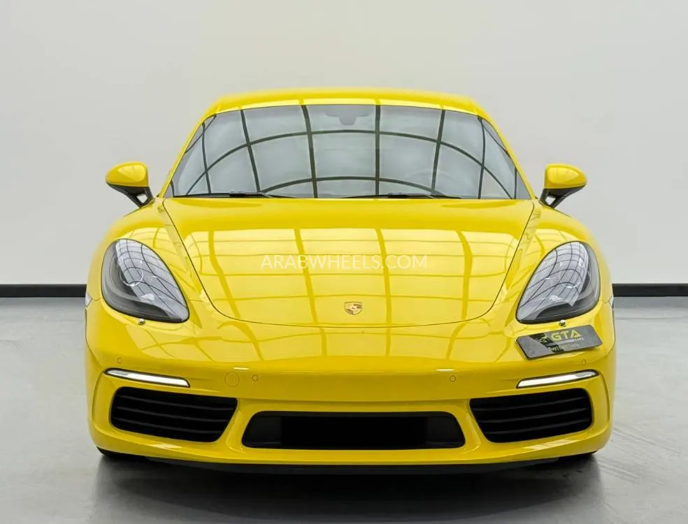 Porsche 718 2024 for Sale in Dubai Image-2