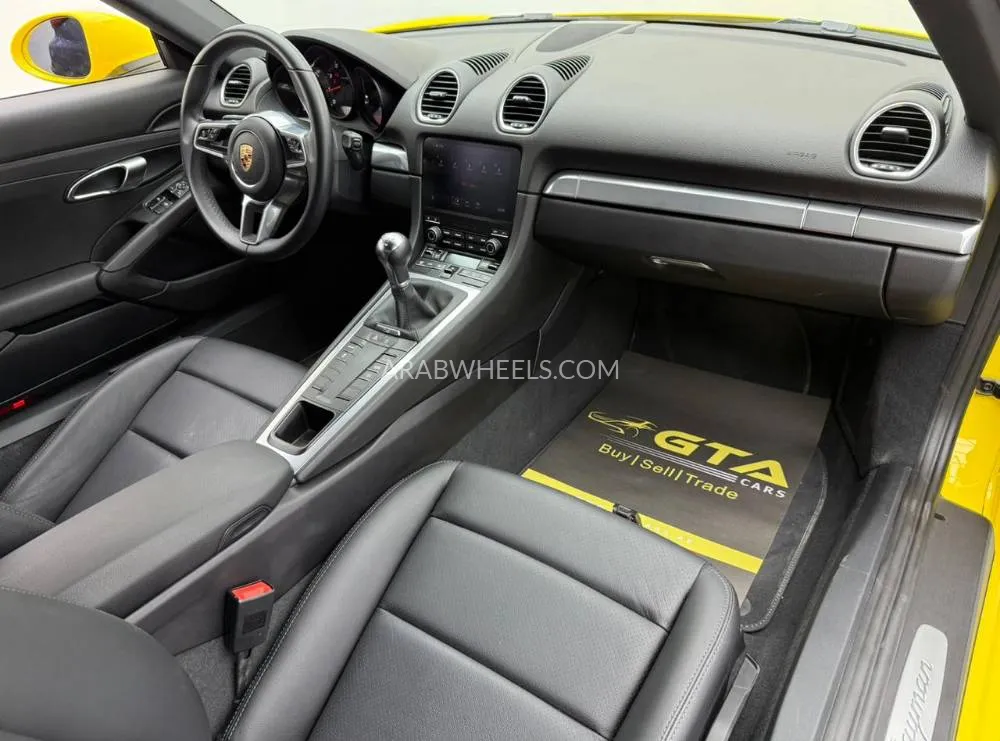 Porsche 718 2024 for Sale in Dubai Image-9