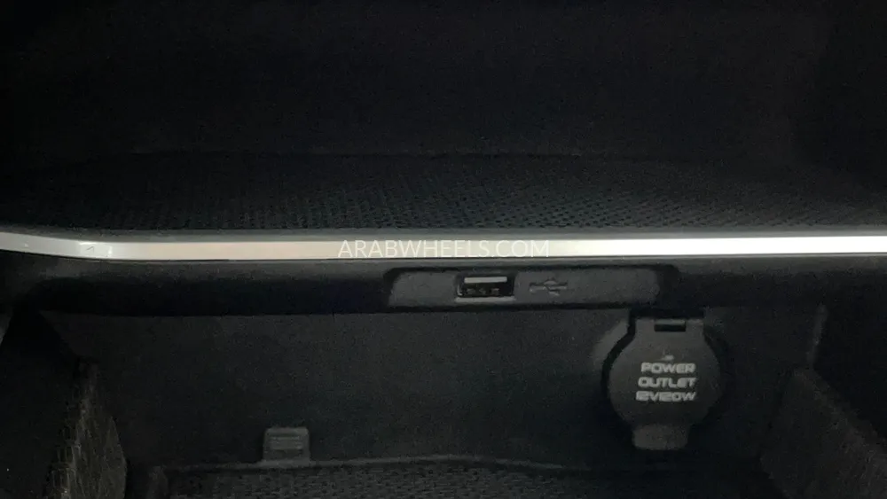 Geely Emgrand 2024 for Sale in Dubai Image-40