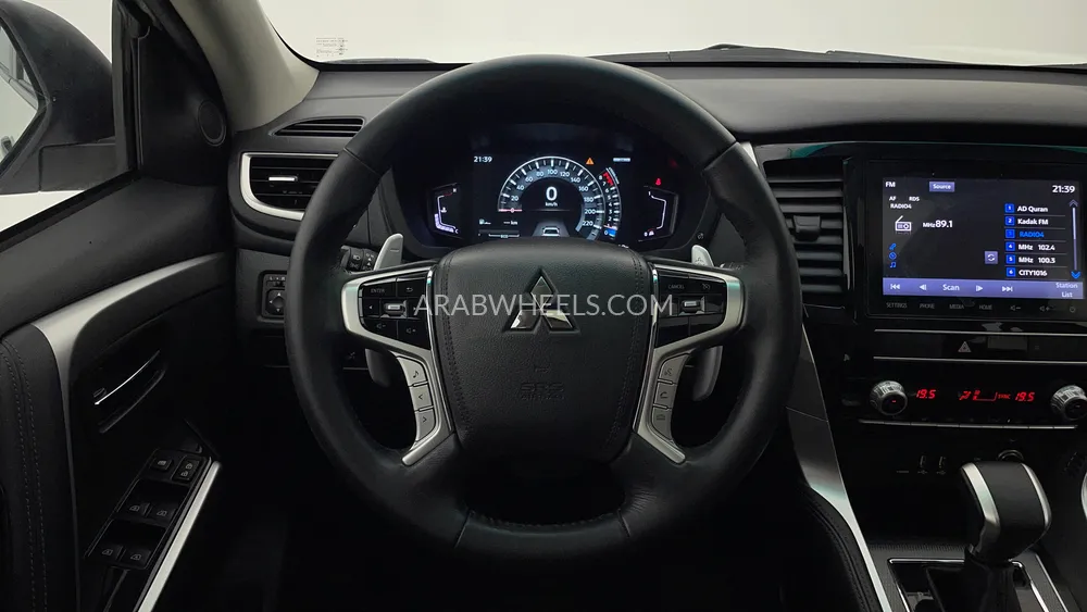 ميتسوبيشي مونتيرو سبورت 2023 for Sale in دبي Image-17